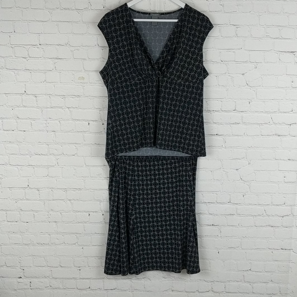 Ann Taylor Petites 2 Piece sleeveless Dress